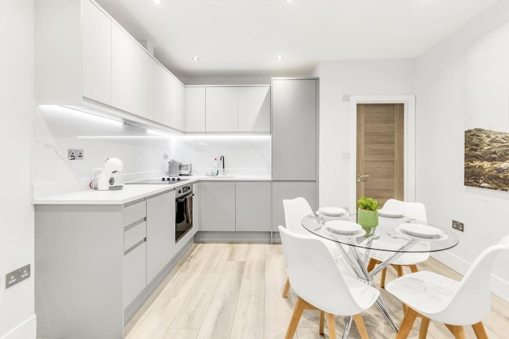 Wow Abbey Road Apartment - Sleeps Up To 8 Londen Buitenkant foto