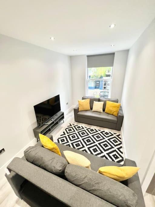 Wow Abbey Road Apartment - Sleeps Up To 8 Londen Buitenkant foto