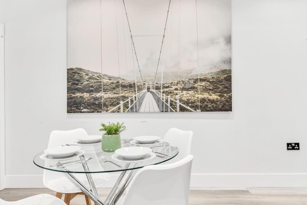 Wow Abbey Road Apartment - Sleeps Up To 8 Londen Buitenkant foto